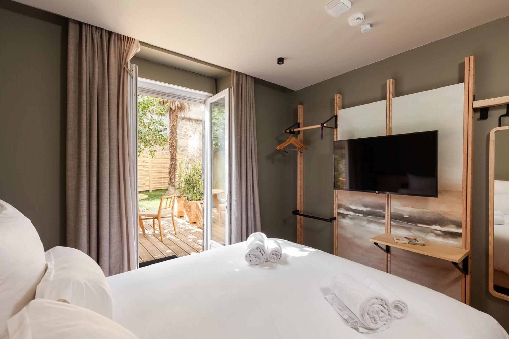 Hotel Gambettes - Entree Autonome, Reception En Ligne - Encore Mieux ลิมอจส์ ภายนอก รูปภาพ