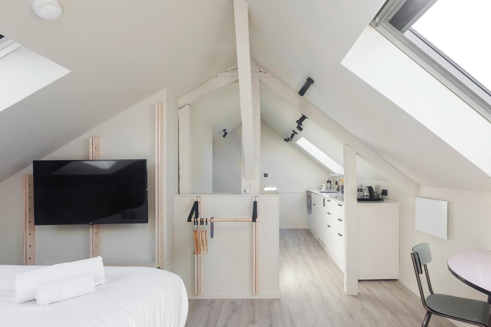 Hotel Gambettes - Entree Autonome, Reception En Ligne - Encore Mieux ลิมอจส์ ภายนอก รูปภาพ