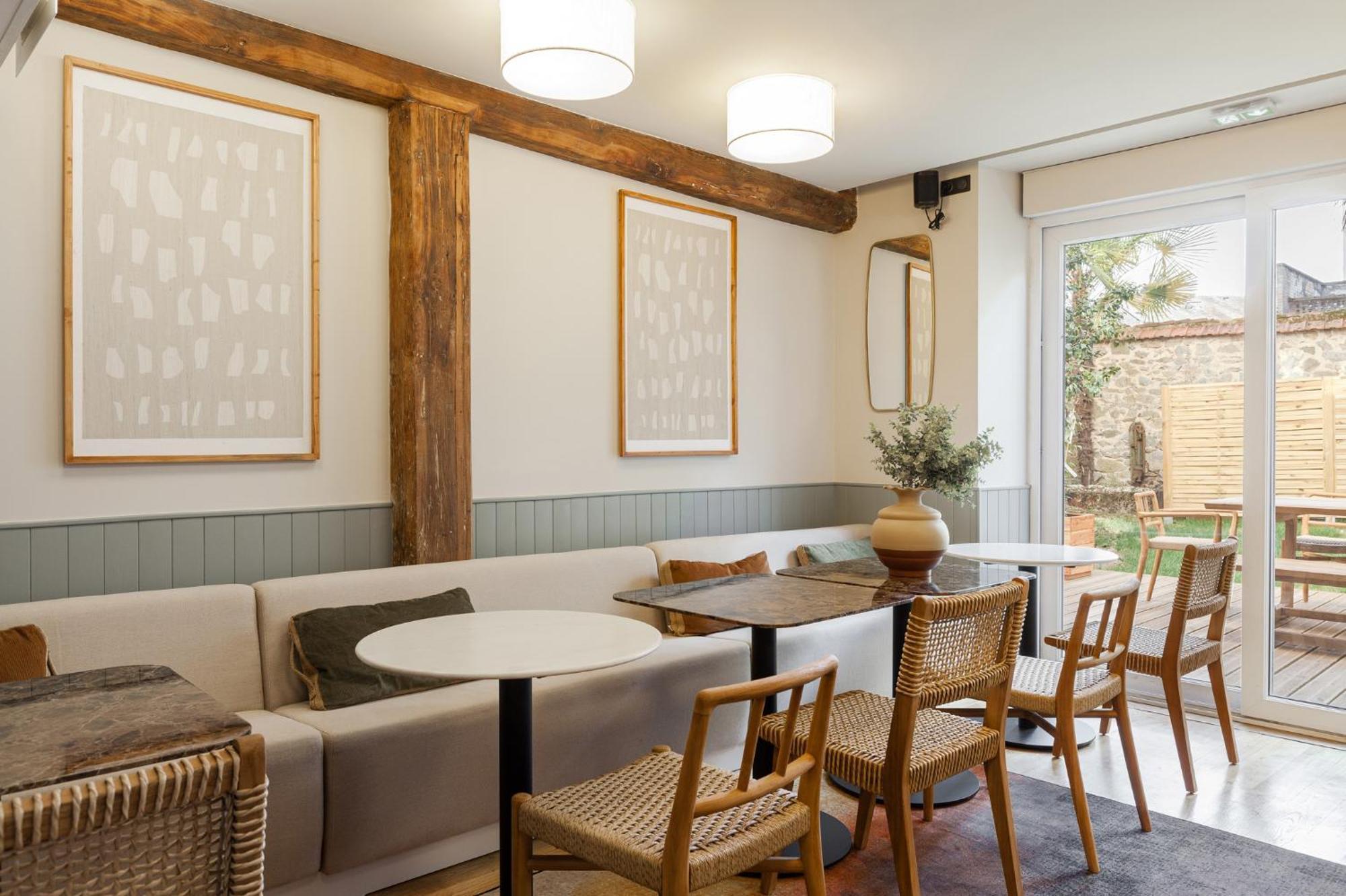 Hotel Gambettes - Entree Autonome, Reception En Ligne - Encore Mieux ลิมอจส์ ภายนอก รูปภาพ